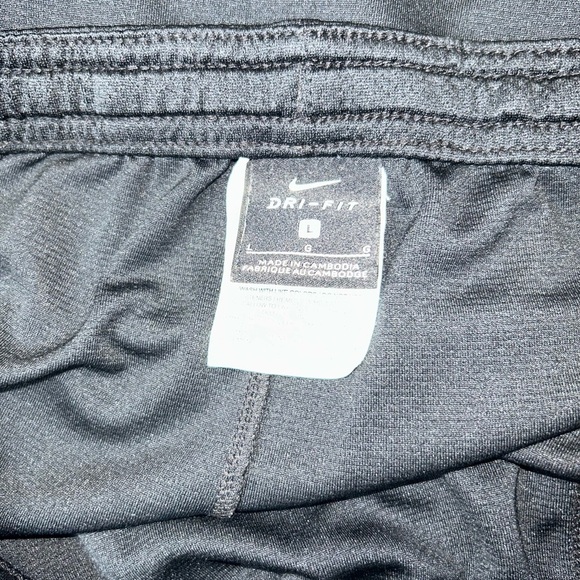 Nike Black Men’s Athletic Shorts L 100% Polyester Drawstring Solid DRI-FIT - Picture 5 of 7